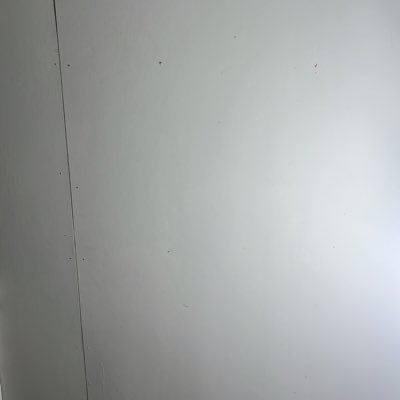 seesan14101996's profile picture. Alone