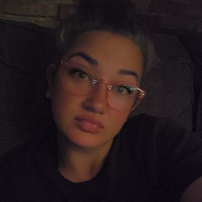 Dental assistant and lover of all things Post Malone. Keep spreading love and dont let anyone ever tell you you can't fucking do something! 🤟❤️