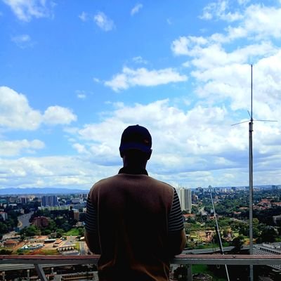 Your life is the result of the choices you make
Content creator|engineer|Entreprenuer.