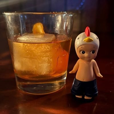 n0ctifier's profile picture. charley ﾉ blobey ⋆.˚ don’t stare at the sun ✚