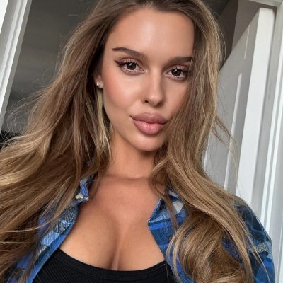 SophieLaurent00's profile picture. 