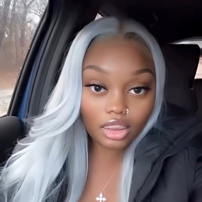 cum4icelynn's profile picture. new twitter AGAIN 😒 you here so follow me 😋😘