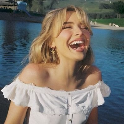 _dopamina___'s profile picture. 19 | non sono molto brava al gioco della vita