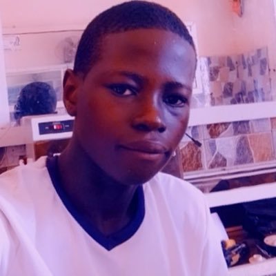 lonerseun's profile picture. The young me is now an adult 😈