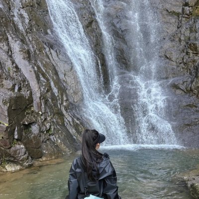 mnurachman19's profile picture. People begin to become successful the minute they decide to be.