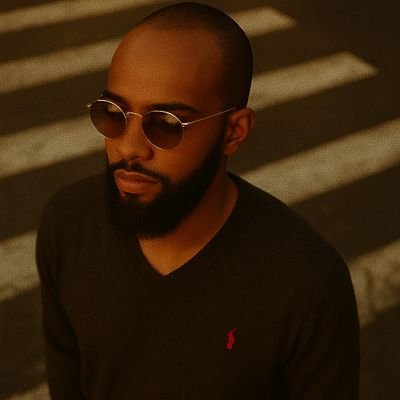 I_amMwangi's profile picture. Real Madrid⚪⚪