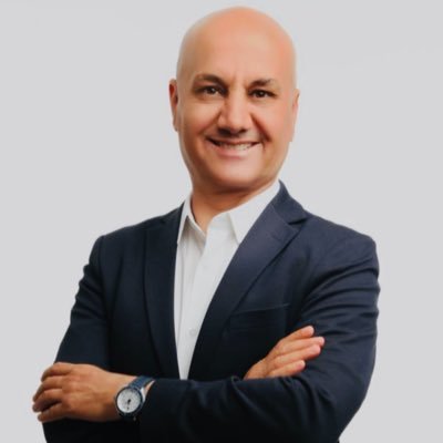 Sociologist/PhD/ Columnist / Analyst at @SpectrumHouseTR /Human Right Activist / Founder of Ezidi Culture Foundation