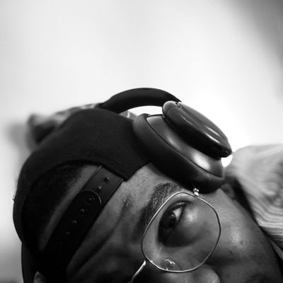 Website Developer.
Frontend engineer (HTML, CSS, JavaScript, typescript, react, tailwind, bootstrap)
Artist🎨, Drummer 🥁