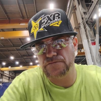 willmotorv2's profile picture. 