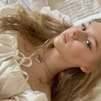 cardanbows's profile picture. ͏ ͏ ͏ ͏ ͏ ͏ ͏ ͏ ͏ ͏ ͏ ͏ ͏ good riddance, track 7.