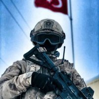 . (@k_o_m_a_n_d_o_o) 's Twitter Profile