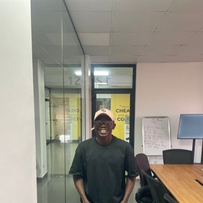 Software Developer | JavaScript • React • Node.js | Building clean UIs & scalable APIs