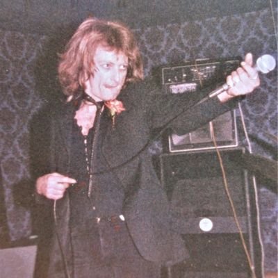 mikewww__'s profile picture. 