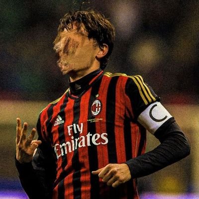 meFAISAL12's profile picture. FORZA Milan❤️🖤 ALHILAL 💙🤍