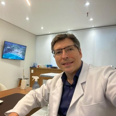 Martine1010's profile picture. Plastic Surgeon 
Creating Freedom widower
No regrets 
Inspiring making a difference