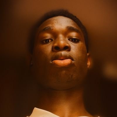 Soon gonna be a STREAMER 🥺❤️🙏//
INFLUENCER// BLOGGER📌//
30GB or Nothing 📌//CHELSEA FC 💙.