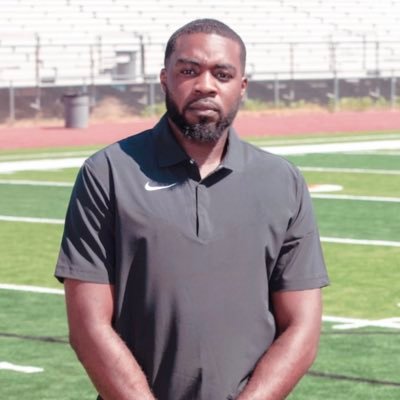 Faith & Family | Optimistic Realist | M.Ed | Educator | Pass Game Coordinator @NFHS_FALCONS | Realtor | SERVANT LEADER