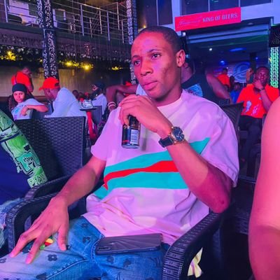 one_lovyy's profile picture. 