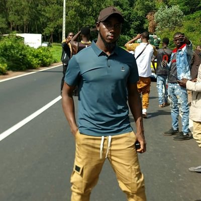 ibd610364719's profile picture. Diallo Ibrahima depuis Guinée Conakry je fais comme travail la réparation de téléphone et le décodage si votre téléphone a des problèmes WhatsA : +224610364719