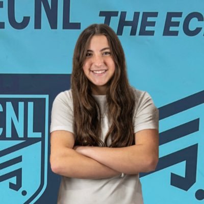 Class of 2027 / NJ CRUSH FC - ECNL/RL - 09 - Center Forward #18 / Ridgewood HS - Striker/Attacking Midfield #10 / NCAA #2408370402 /lilligranert2027@gmail.com