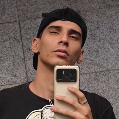 Editor, Fotógrafo & Filmmaker | Gerente geral da @PhantomTeamFGC
ᴜ,ƚʀʏᴛᴏᴛᴋǝʇʜᴇʙꜱᴛᴏƒᴍᴇ¡ɢᴏɒᴡᴀʏ
