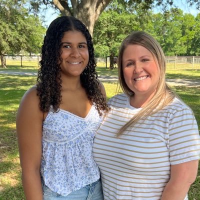 LyndseyNel89987's profile picture. 