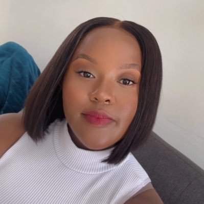 Piso_Molefe's profile picture. -That Girl Your Mama Warned You About.😌