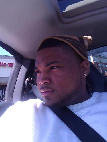 Knowledgable_J's profile picture. Knowledge is the food of the soul.