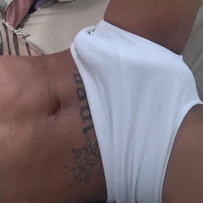 Sou alegre curto muito uma putaria
Sou versátil mas passivo o resto vem descobrir afim de curti um 💍🚀👈