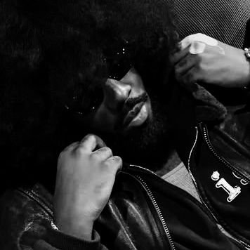 Music is my one opportunity to let out how I'm feeling when I'm not talking to a chick or my mom, you know what I mean? ⇗ No affiliation purposes here, xoxo.