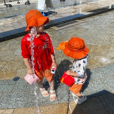 '97(28)👩🏻大阪 保育関係🍼3兄妹👦🏻🧒🏻👶🏻2020年4月長男出産🚃2022年12月次男出産🚒2025年8月長女爆誕🩰【パニック障害】服薬中💊#ENGENE 仲良くしてください🤍 無言フォロー失礼します🙇♀️☺︎ついてる方にはタメでいかせていただきまぁす🫶🏻