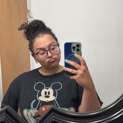 goosoto33's profile picture. Carry them. Marry them. Bury them.