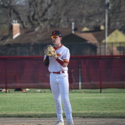 Rock Island High School 2027 | INF + OF | 6’2, 185LBS | 2.8 GPA | JaseHawk2027@gmail.com