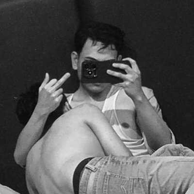 V couple (20s) | shared account | lf FUN | NO MINORS, PLEASE.