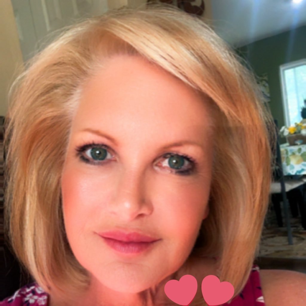 Grateful every day!🙏❤️✝️SF Giants Fan, Republican transplanted to Colorado 30 years ago. I like to make a snarky Reality TV comment or two. 🇺🇸