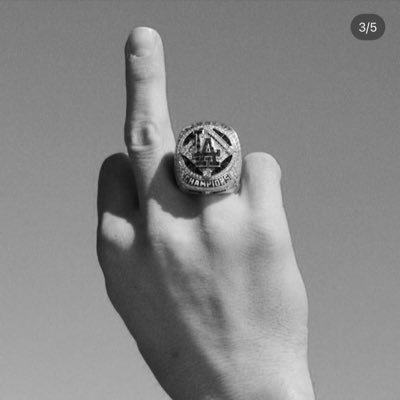 latina92692's profile picture. Baylor ‘22 Mom, Educator & Wife 💍❤️ SiriusXM Mad Dog Sports Radio 🎧 Dodgers ⚾️ Cowboys 🏈 Baylor Athletics and Proud Catholic Too ✝️