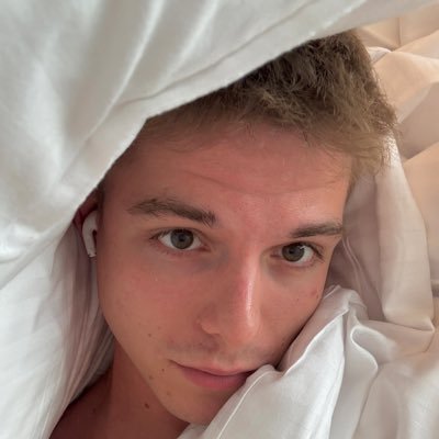 🇧🇪 Euro-twink, give us a wink 😉 Travel ✈️ Adventure 🥵