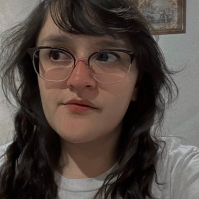 uvanitagr's profile picture. Mi cuerpo es demasiado pequeño para los tormentos de mi mente. • 🐧🌸🦔🏐🎐