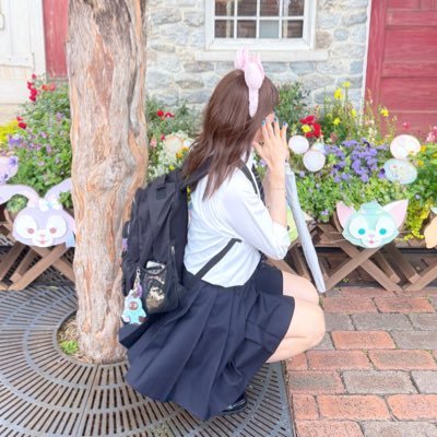 麻利子といいます♡|仲良いお友達からはまりちゃんと呼んでもらってます|かわいいもの着て自由に好きな場所にいってみたい…そんなあなたとつながりたい️です😊|Xジェンダー|制服はファッション♪|黒コーデ好き✨