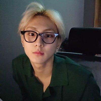 #ENHYPEN my family 🧡 #TAEREUNGZ #JAKAH 🤍
armytwt: @jinramyeonbap
collecting most of the time when ia
voting/streaming at my own phase