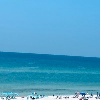 lisa_aisel's profile picture. nothing to see here