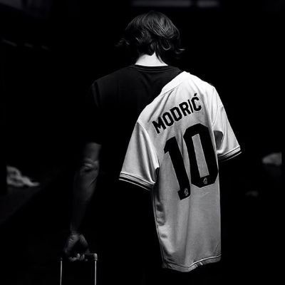 paris_emperor's profile picture. Keep de sunshine and save me the rain🌧️....

A Gunner & Madridista💯💥
