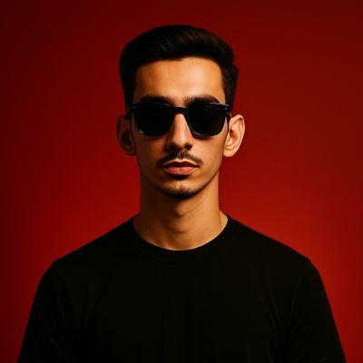 graphiliix's profile picture. YouTuber🎥|Graphic designer🎨|Content writer🧾|Social media Manager💻