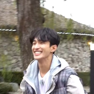 jindaydreaming's profile picture. it seems like i flood your tl with bts and svt and epik high and ateez shii | (she/her) | 21