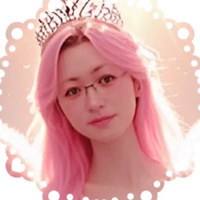 あまりやりませんが、一応、よろしく。 自分12歳の時からかれこれ30年くらいV系が好きな、生粋のバンギャなのか?です😅
