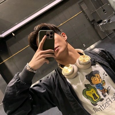 no bio , just neo’s — 🎧
