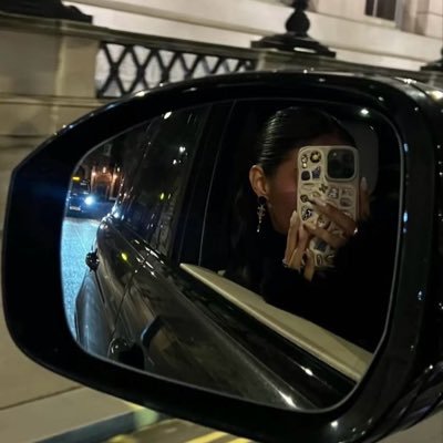 jojotalking_'s profile picture. "I don’t agree with what you have to say, but I’ll defend to the death your right to say it."