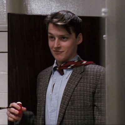 patrochilest's profile picture. stan acc hehe