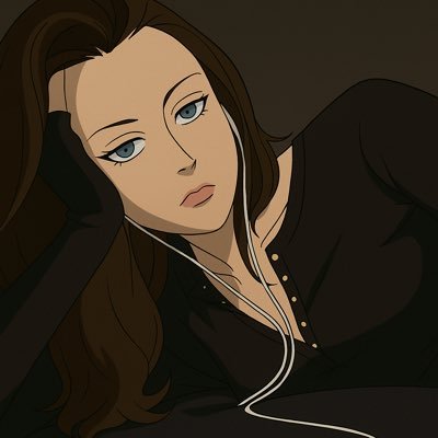 alialexlis's profile picture. ༻❀༺