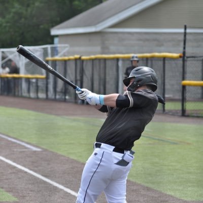 2028 Grad | 3B/SS/1B| 5’11 175 | GPA: 4.0 | Lawrence Academy Baseball | Lawrence Academy HeadCoach Number:+1 (978) 502-8291 | Email: remiswilliam@hotmail.com